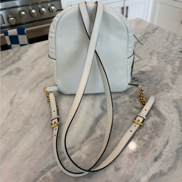 Fendi backpack - Picture 2 of 4